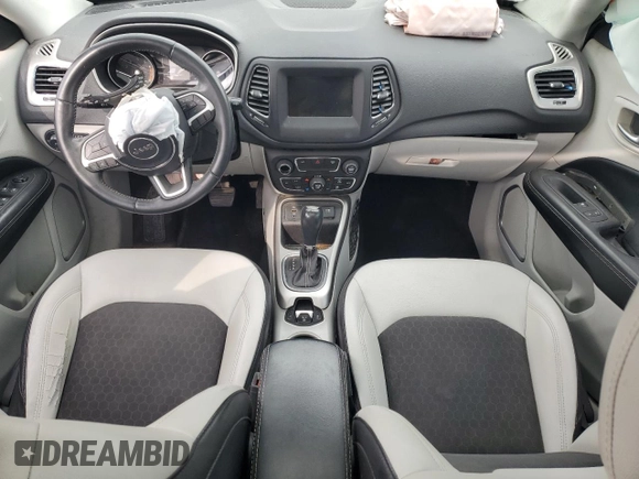 2019 Jeep Compass Latitude с VIN 3C4NJCBB4KT769402, выставлен на аукционе Copart как лот 49258595 с пробегом 100 632 миль миль и Списание • Salvage title. История ставок и продаж доступна на DreamBid. Изображение 8.
