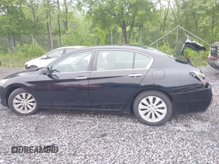 2013 Honda Accord EX z VIN 1HGCR2F79DA220323, wystawiony jako IAAI lot #42448307 z przebiegiem 97 939 mil mil oraz . Historia ofert i sprzedaży dostępna na DreamBid. Obrazek 14.