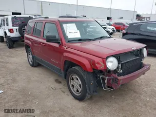 2017 Jeep Patriot Sport with VIN 1C4NJPBB0HD201718, listed as a IAAI auction lot 41614102 with 88,194 mi miles. Bid and sale history available at carsss.com. Image 1.