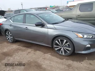 2021 Nissan Altima SR with VIN 1N4BL4CV1MN335698, listed as a IAAI auction lot 41589256 with 80,785 mi miles and . Bid and sale history available at carsss.com. Image 13.