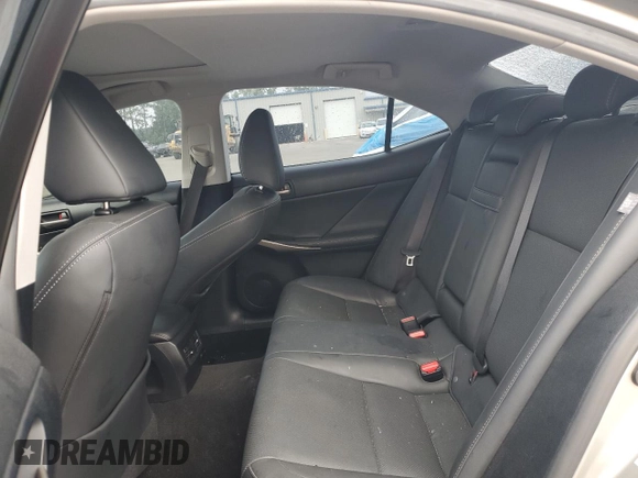 2017 Lexus IS 200t z VIN JTHBA1D23H5058334, wystawiony jako Copart lot #55721445 z przebiegiem 95 600 mil mil oraz Szkoda całkowita • Salvage title. Historia ofert i sprzedaży dostępna na DreamBid. Obrazek 10.
