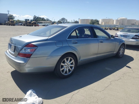 2007 Mercedes-Benz S-Class 5.5L V8 with VIN WDDNG71X07A080500, listed as a Copart auction lot 51584365 with 156,243 mi miles and Salvage Title. Bid and sale history available at carsss.com. Image 3.