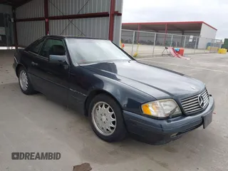 1996 Mercedes-Benz SL-Class with VIN WDBFA67F6TF131910, listed as a IAAI auction lot 41797208 with 93,122 mi miles. Bid and sale history available at carsss.com. Image 1.
