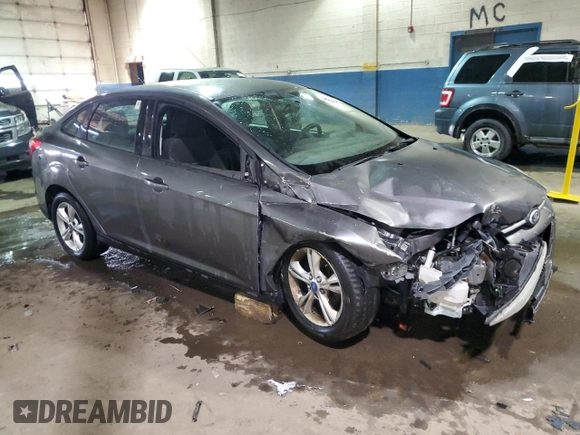 2013 Ford Focus SE with VIN 1FADP3F20DL360743, listed as a Copart auction lot 44080605 with 165,761 mi miles and Clean title. Bid and sale history available at DreamBid. Image 4.