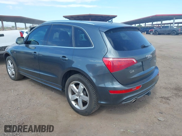 2012 Audi Q5 3.2L Premium Plus with VIN WA1DKAFP8CA115217, listed as a IAAI auction lot 42080098 with 97,187 mi miles. Bid and sale history available at carsss.com. Image 3.
