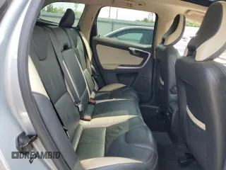2010 Volvo XC60 3.0T with VIN YV4992DZ7A2123265, listed as a Copart auction lot 60189165 with 185,914 mi miles and Clean title. Bid and sale history available at DreamBid. Image 11.