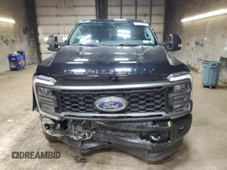 2023 Ford F-250 XL with VIN 1FT8W2BA0PEC08122, listed as a Copart auction lot 48153285 with 18,904 mi miles and Salvage title. Bid and sale history available at DreamBid. Image 5.