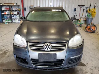 2006 Volkswagen Jetta Sedan 1.9L TDI with VIN 3VWST71K96M815390, listed as a Copart auction lot 42042195 with 330,729 mi miles and Non Repairable. Bid and sale history available at carsss.com. Image 5.
