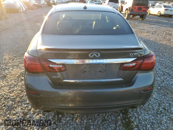 2015 Infiniti Q70 z VIN JN1BY1PR2FM830124, wystawiony jako Copart lot #42536205 z przebiegiem 138 498 mil mil oraz Szkoda całkowita • Salvage title. Historia ofert i sprzedaży dostępna na DreamBid. Obrazek 6.