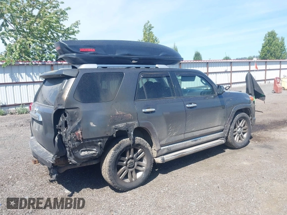 2011 Toyota 4Runner Trail z VIN JTEBU5JR2B5038483, wystawiony jako IAAI lot #42229355 z przebiegiem 207 245 mil mil oraz . Historia ofert i sprzedaży dostępna na DreamBid. Obrazek 4.