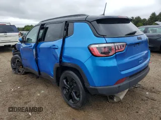 2020 Jeep Compass Latitude z VIN 3C4NJCBB4LT102329, wystawiony jako Copart lot #57476875 z przebiegiem Nie podano mil oraz Szkoda całkowita • Salvage title. Historia ofert i sprzedaży dostępna na DreamBid. Obrazek 2.