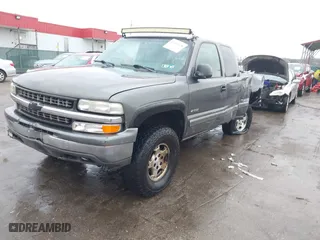 2000 Chevrolet Silverado 1500 LS with VIN 1GCEK19T6YE274790, listed as a IAAI auction lot 41560358 with 244,940 mi miles. Bid and sale history available at carsss.com. Image 16.