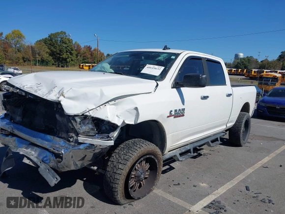 2018 Ram 2500 Big Horn with VIN 3C6UR5DL3JG275665, listed as a IAAI auction lot 40649632 with 64,985 mi miles. Bid and sale history available at carsss.com. Image 17.