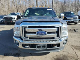 2012 Ford F-350 Lariat with VIN 1FT8X3B61CED03085, listed as a Copart auction lot 47271605 with 162,512 mi miles and Clean Title. Bid and sale history available at DreamBid. Image 5.