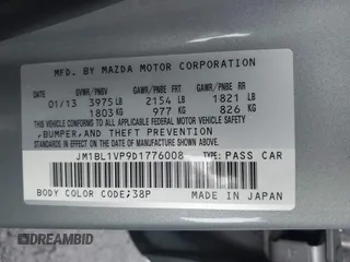2013 Mazda 3 i Touring z VIN JM1BL1VP9D1776008, wystawiony jako IAAI lot #42185317 z przebiegiem 174 085 mil mil oraz . Historia ofert i sprzedaży dostępna na DreamBid. Obrazek 9.