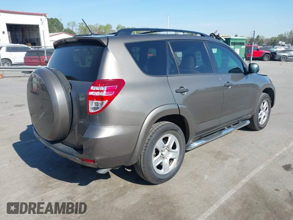 2009 Toyota RAV4 with VIN JTMZF33V395009905, listed as a IAAI auction lot 41881121 with 117,584 mi miles. Bid and sale history available at carsss.com. Image 4.