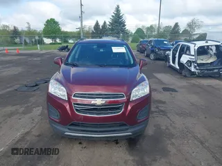 2016 Chevrolet Trax LT z VIN 3GNCJLSB3GL227097, wystawiony jako IAAI lot #42208844 z przebiegiem 118 887 mil mil oraz . Historia ofert i sprzedaży dostępna na DreamBid. Obrazek 13.
