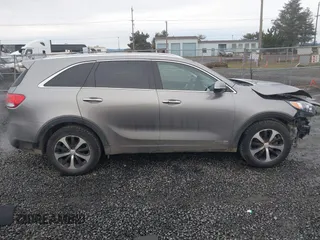 2017 Kia Sorento EX with VIN 5XYPHDA50HG309241, listed as a IAAI auction lot 41799412 with 104,890 mi miles and . Bid and sale history available at DreamBid. Image 14.