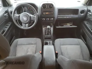 2012 Jeep Patriot Sport with VIN 1C4NJRBB0CD633584, listed as a Copart auction lot 51048195 with 158,847 mi miles and Salvage Title. Bid and sale history available at carsss.com. Image 8.