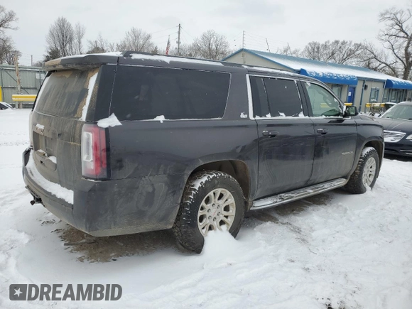 2017 GMC Yukon XL SLT with VIN 1GKS2GKC7HR193472, listed as a Copart auction lot 45118215 with 226,640 mi miles and Salvage Title. Bid and sale history available at carsss.com. Image 3.