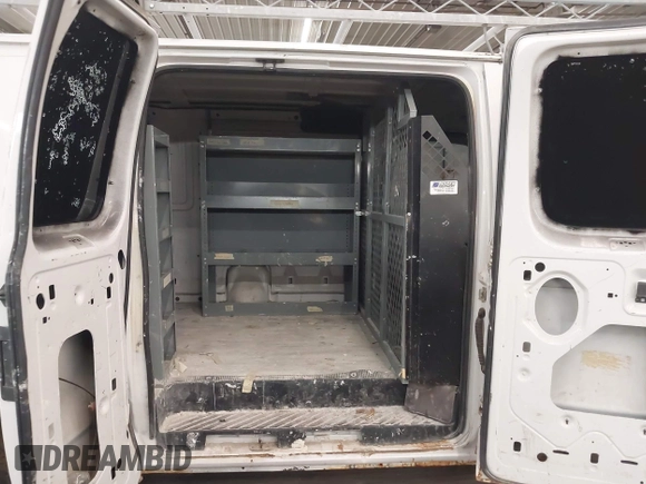 2006 Ford Econoline Cargo with VIN 1FTSE34LX6DA21553, listed as a IAAI auction lot 41980604 with 285,592 mi miles. Bid and sale history available at carsss.com. Image 8.