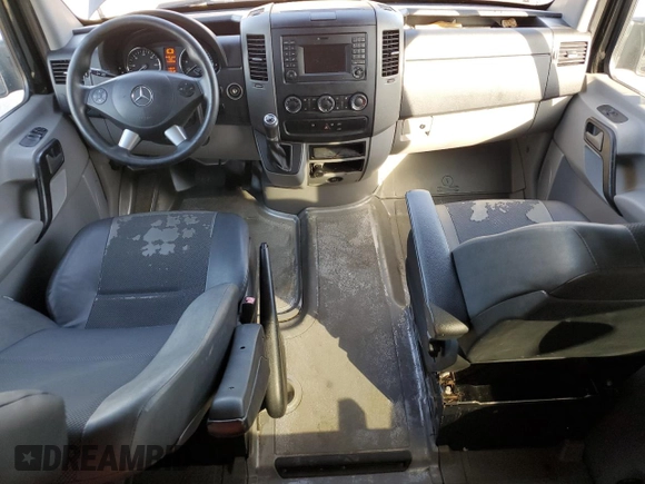 2016 Mercedes-Benz Sprinter with VIN WD4PE7DD8GP197609, listed as a Copart auction lot 77831204 with 102,702 mi miles and Clean Title. Bid and sale history available at DreamBid. Image 8.