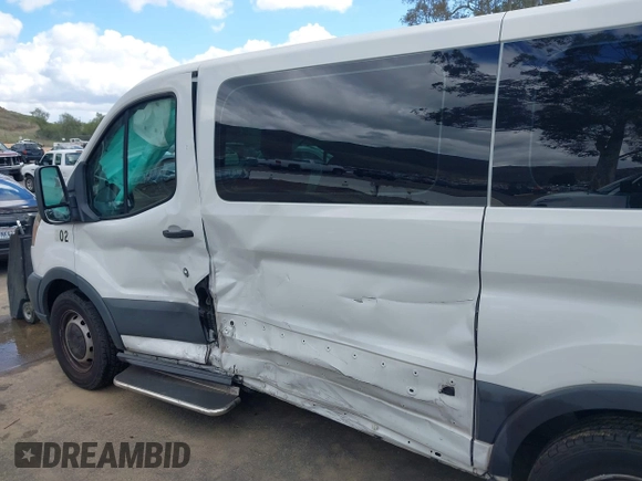 2018 Ford Transit XL с VIN 1FMZK1YM0JKA80139, выставлен на аукционе IAAI как лот 41786995 с пробегом 86 789 миль миль и . История ставок и продаж доступна на DreamBid. Изображение 17.