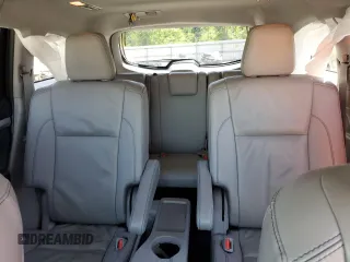 2019 Toyota Highlander SE with VIN 5TDJZRFH9KS571773, listed as a Copart auction lot 52121355 with 101,534 mi miles and Non Repairable. Bid and sale history available at carsss.com. Image 10.