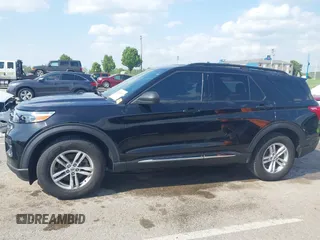 2020 Ford Explorer XLT z VIN 1FMSK8DH7LGB27949, wystawiony jako IAAI lot #42120602 z przebiegiem 64 186 mil mil oraz . Historia ofert i sprzedaży dostępna na DreamBid. Obrazek 14.