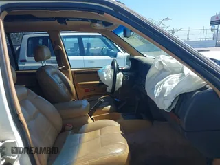 1996 Jeep Grand Cherokee Limited с VIN 1J4GZ78YXTC378363, выставлен на аукционе IAAI как лот 42391787 с пробегом 129 921 миль миль и . История ставок и продаж доступна на DreamBid. Изображение 5.