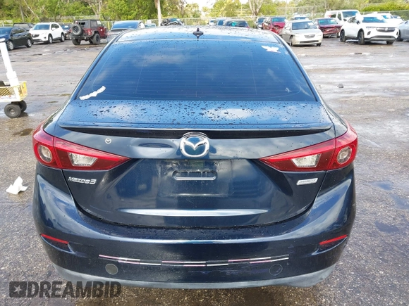 2015 Mazda 3 S Grand Touring z VIN JM1BM1W35F1238188, wystawiony jako IAAI lot #41206030 z przebiegiem 316 542 mil mil oraz . Historia ofert i sprzedaży dostępna na DreamBid. Obrazek 16.