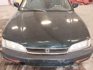 1997 Honda Accord EX с VIN 1HGCD5651VA243837, выставлен на аукционе IAAI как лот 42497303 с пробегом 292 510 миль миль и . История ставок и продаж доступна на DreamBid. Изображение 6.