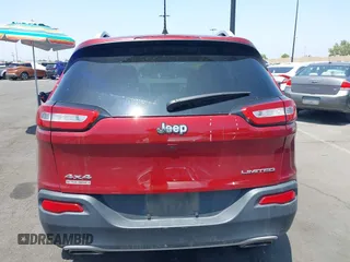 2017 Jeep Cherokee High Altitude with VIN 1C4PJMDS5HW611701, listed as a IAAI auction lot 42421972 with 43,673 mi miles and . Bid and sale history available at DreamBid. Image 16.