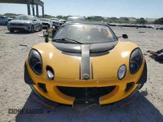 2005 Lotus Elise z VIN SCCPC11105HL30103, wystawiony jako Copart lot #87713445 z przebiegiem Nie podano mil oraz Szkody całkowita. Historia ofert i sprzedaży dostępna na DreamBid. Obrazek 5.