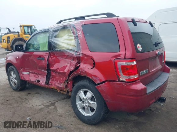 2008 Ford Escape XLT with VIN 1FMCU93138KD90369, listed as a IAAI auction lot 42430073 with Not provided miles and . Bid and sale history available at DreamBid. Image 3.