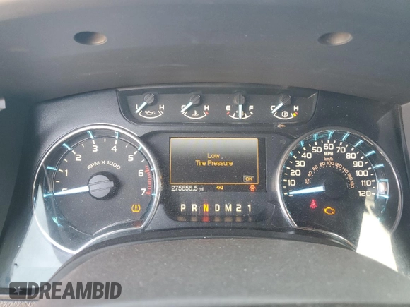2011 Ford F-150 XL with VIN 1FTFX1ET1BKD40411, listed as a Copart auction lot 43719985 with 275,656 mi miles and Salvage Title. Bid and sale history available at carsss.com. Image 9.