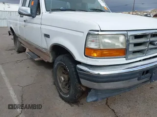 1996 Ford F-150 with VIN 1FTEX14N9TKA35772, listed as a IAAI auction lot 40963486 with 1 mi miles. Bid and sale history available at carsss.com. Image 6.