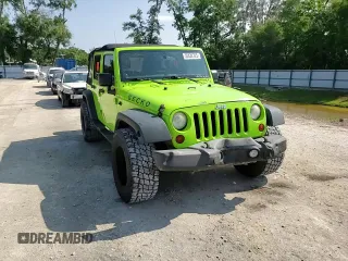 2013 Jeep Wrangler Unlimited Sport z VIN 1C4BJWDG2DL558484, wystawiony jako Copart lot #55832725 z przebiegiem 211 683 mil mil oraz Szkoda całkowita • Salvage title. Historia ofert i sprzedaży dostępna na DreamBid. Obrazek 15.