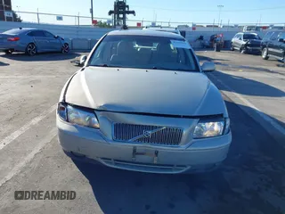 2003 Volvo S80 with VIN YV1TS91Z931311900, listed as a IAAI auction lot 41312816 with 98,650 mi miles. Bid and sale history available at carsss.com. Image 6.