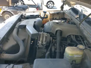 2002 Chevrolet Tahoe Z71 with VIN 1GNEK13T62R302183, listed as a IAAI auction lot 42657717 with 224,580 mi miles and . Bid and sale history available at DreamBid. Image 12.