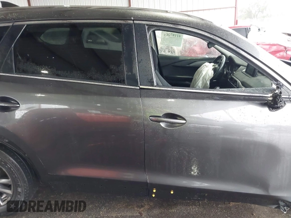 2018 Mazda CX-9 Sport z VIN JM3TCABY6J0212634, wystawiony jako IAAI lot #41187204 z przebiegiem 44 529 mil mil oraz . Historia ofert i sprzedaży dostępna na DreamBid. Obrazek 13.