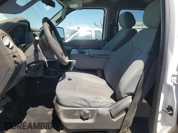 2015 Ford F-350 Platinum with VIN 1FT8W3BT1FEC81313, listed as a Copart auction lot 60572295 with 140,443 mi miles and Salvage title. Bid and sale history available at DreamBid. Image 7.