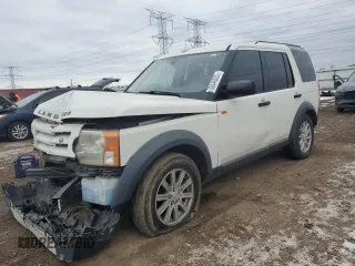 2008 Land Rover LR3 SE with VIN SALAE25428A443374, listed as a Copart auction lot 88840035 with 167,816 mi miles and Salvage Title. Bid and sale history available at carsss.com. Image 1.