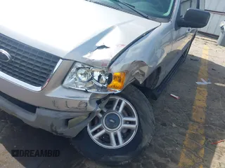 2003 Ford Expedition Special Service z VIN 1FMRU15W43LA75393, wystawiony jako IAAI lot #42218274 z przebiegiem 237 995 mil mil oraz . Historia ofert i sprzedaży dostępna na DreamBid. Obrazek 6.