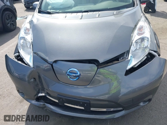 2017 Nissan LEAF S with VIN 1N4BZ0CP1HC302579, listed as a IAAI auction lot 41920542 with 37,462 mi miles. Bid and sale history available at carsss.com. Image 10.