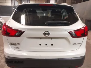 2017 Nissan Rogue Sport SL with VIN JN1BJ1CR4HW103472, listed as a IAAI auction lot 41856392 with 38,584 mi miles. Bid and sale history available at carsss.com. Image 16.