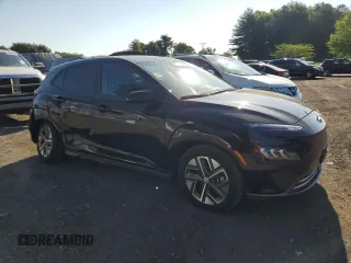 2022 Hyundai Kona Limited with VIN KM8K53AG8NU157472, listed as a Copart auction lot 62862115 with 28,741 mi miles and Clean title. Bid and sale history available at DreamBid. Image 4.