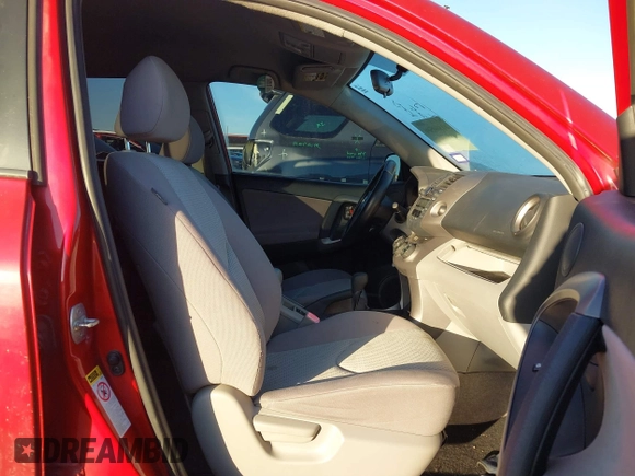 2008 Toyota RAV4 with VIN JTMZD33V885101032, listed as a IAAI auction lot 41800506 with 270,109 mi miles. Bid and sale history available at carsss.com. Image 5.