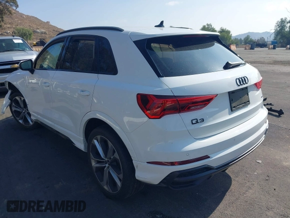 2021 Audi Q3 S line Premium with VIN WA1DECF39M1143545, listed as a IAAI auction lot 41499725 with 27,998 mi miles. Bid and sale history available at carsss.com. Image 3.