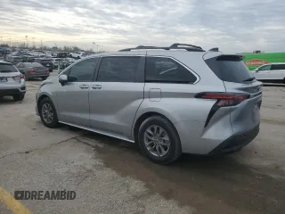 2021 Toyota Sienna LE z VIN 5TDBRKEC2MS031556, wystawiony jako Copart lot #42641195 z przebiegiem 55 211 mil mil oraz Szkoda całkowita • Salvage title. Historia ofert i sprzedaży dostępna na DreamBid. Obrazek 2.